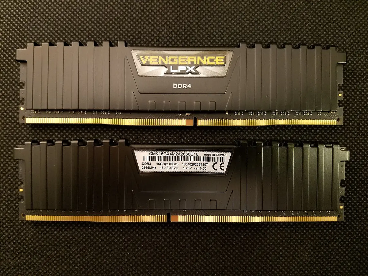Kit de deux barrettes de mémoire vive DDR4 pour le dual channel